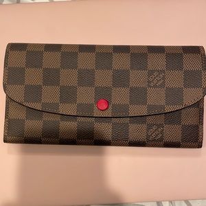 Louis Vuitton Emilie Wallet